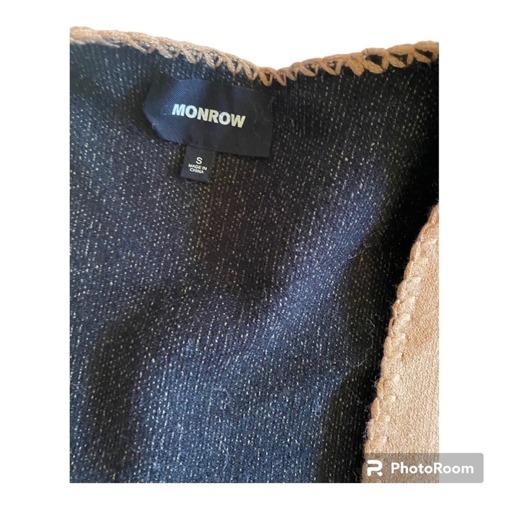 Monrow Poncho - Picture 5 of 5